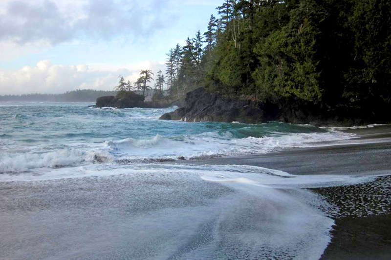 Halfmoon Bay and Florencia Bay: Breathtaking West Coast Beaches in Ucluelet on Vancouver Island, British Columbia